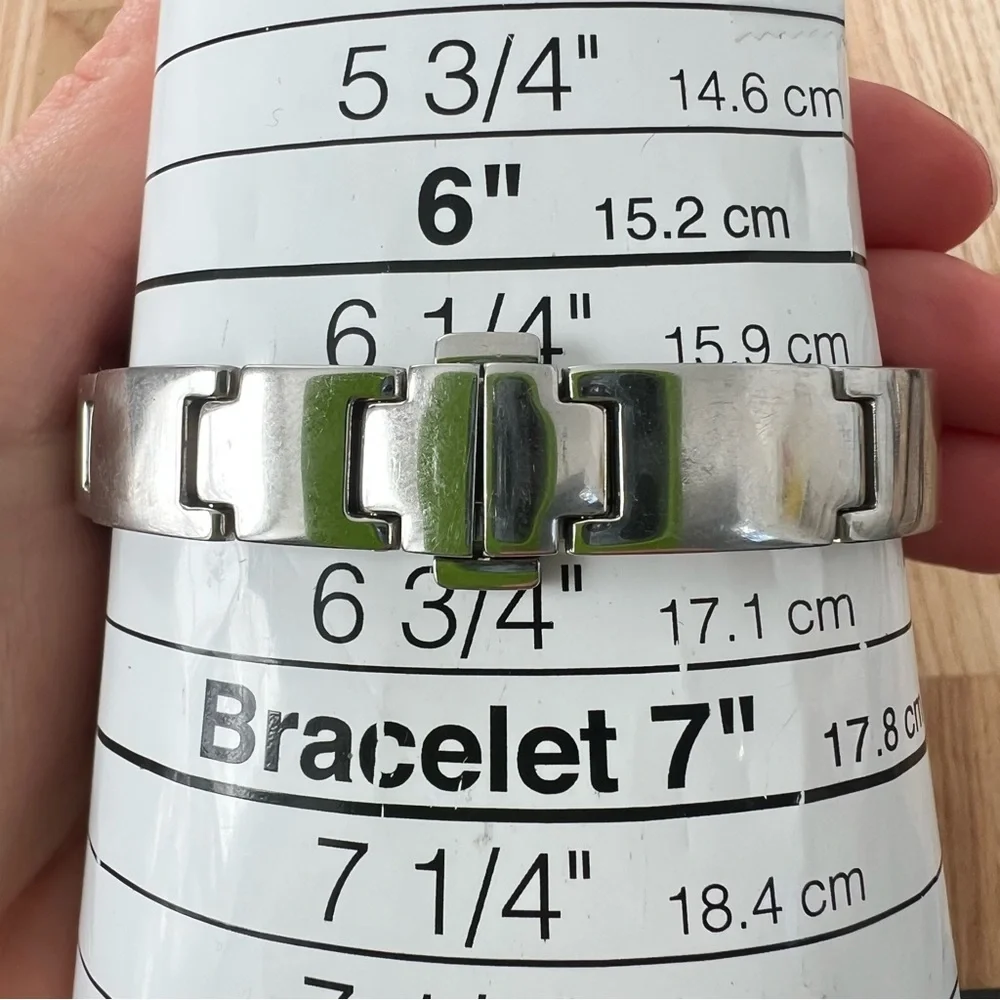 Citizen brand eco